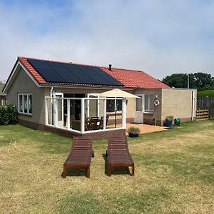 Huis "Holiday" met Drie Slaapkamers